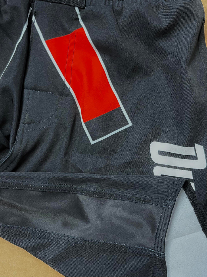 Ouano Grappling shorts with black belt