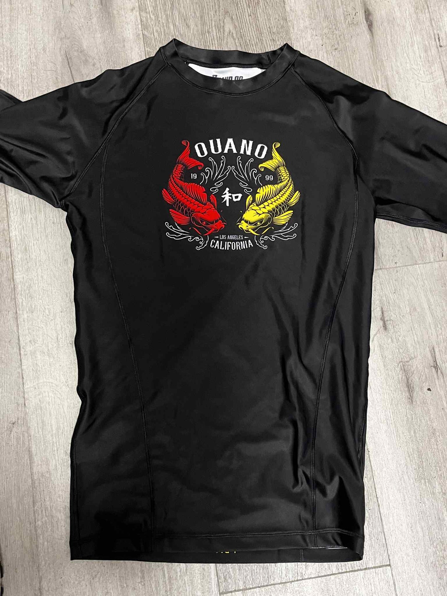 CLEARANCE Koi Rashguard - short sleeve
